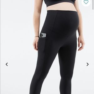 Fabletics Maternity PureLux 7/8 leggings